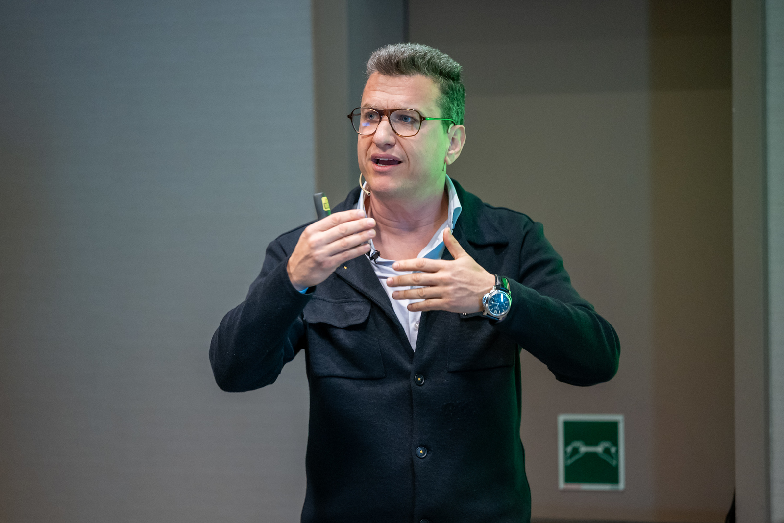 Andre Alpar speaking